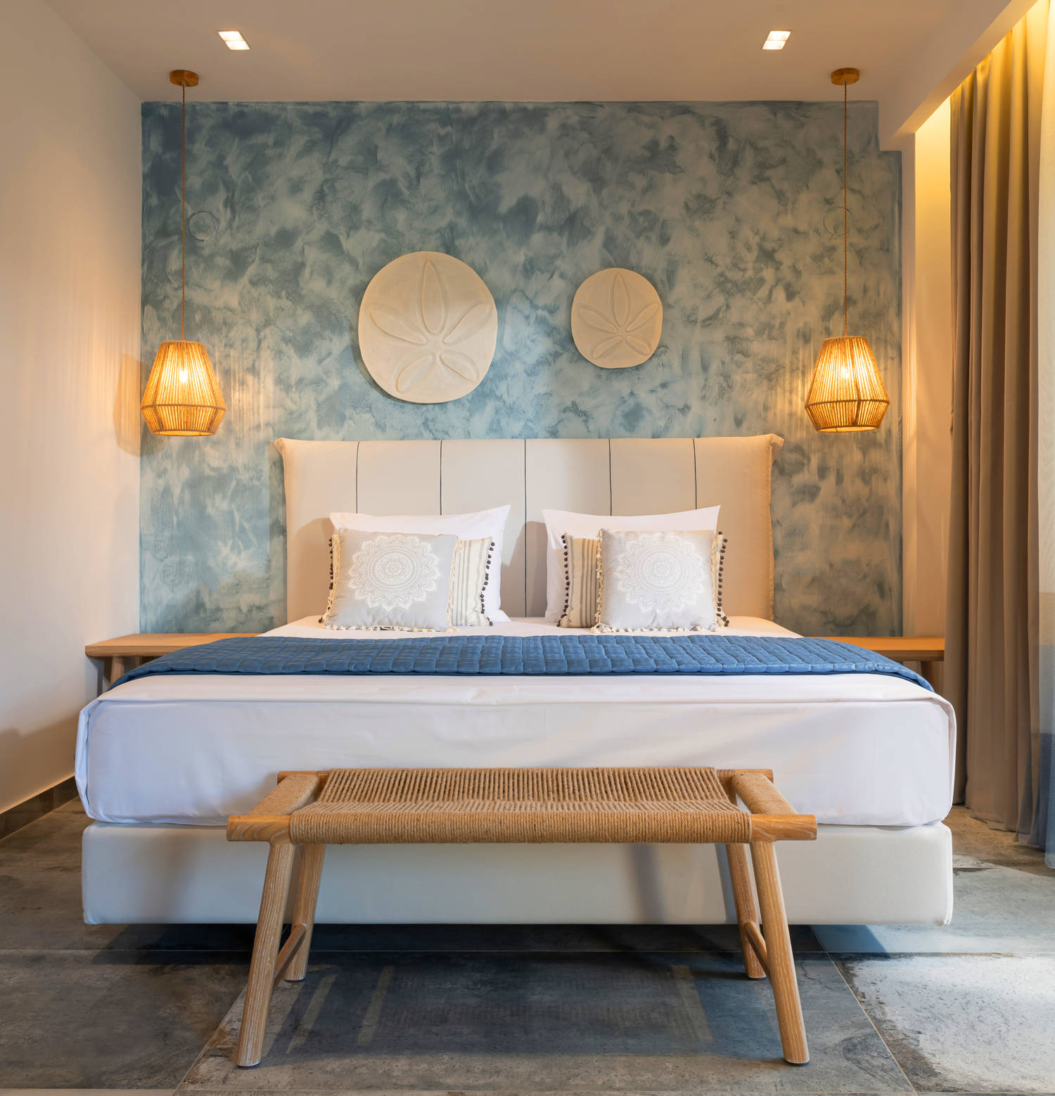 Main bedroom wall of Venetian stucco