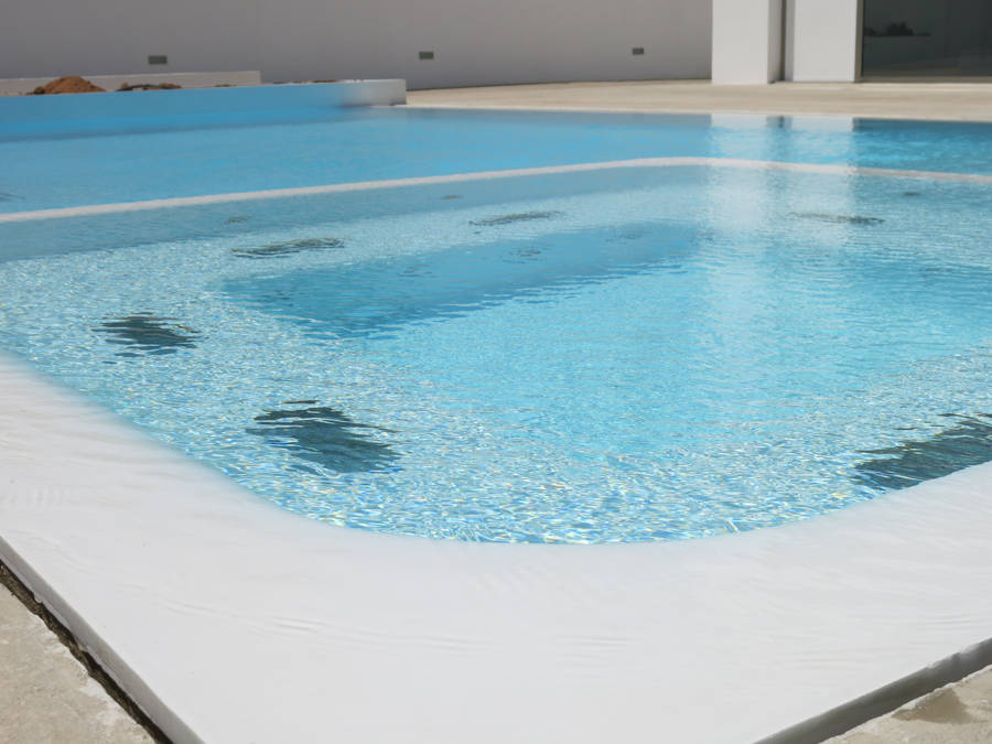 piscina de microcemento jacuzzi