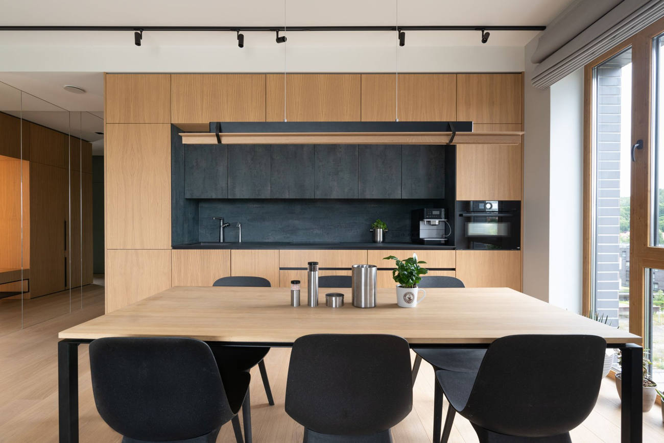 appartement à Toulouse avec béton ciré sur le mur de la cuisine 