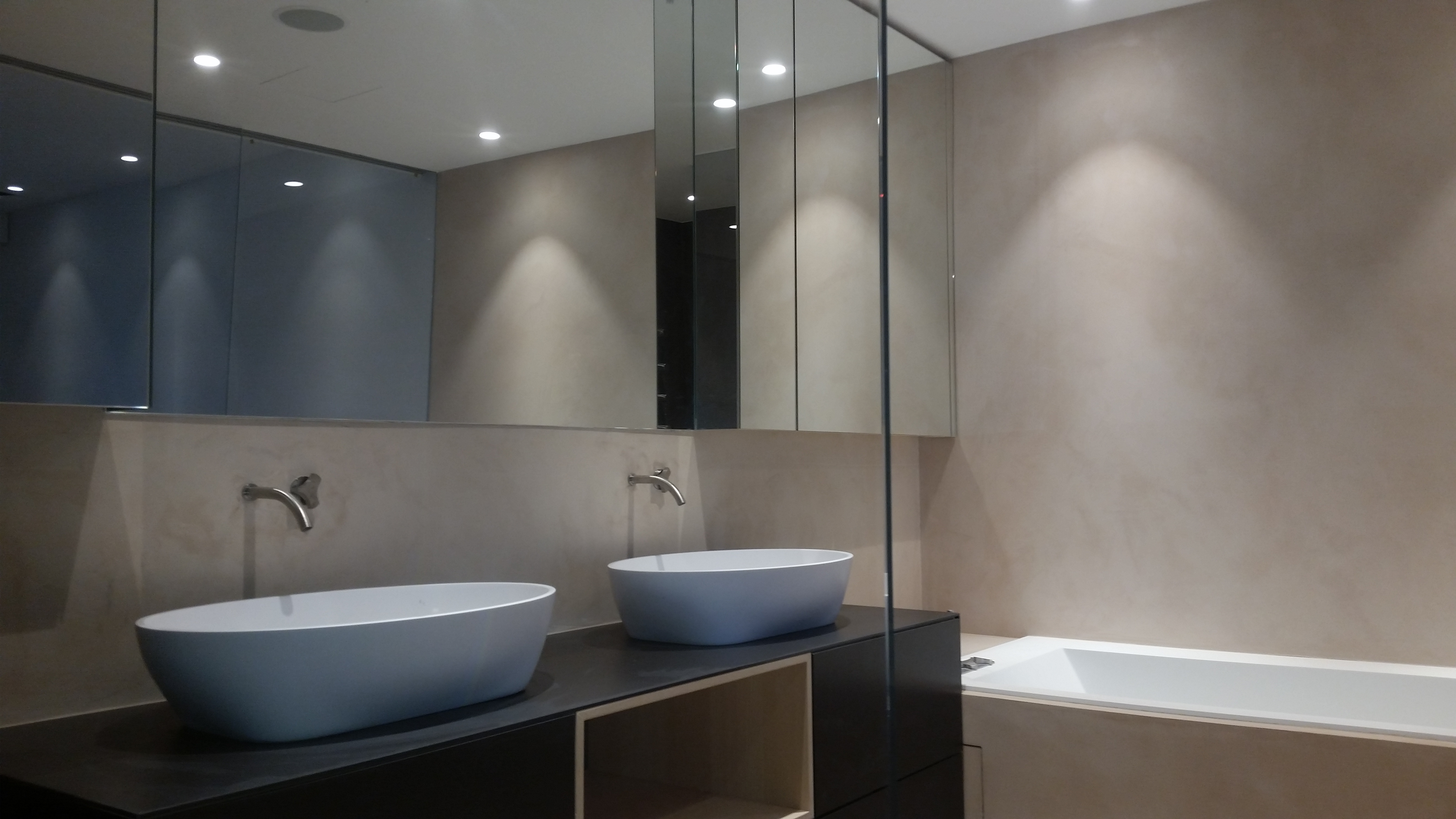 Paredes baño con microcemento en Valladolid Paredes baño con microcemento en Valladolid