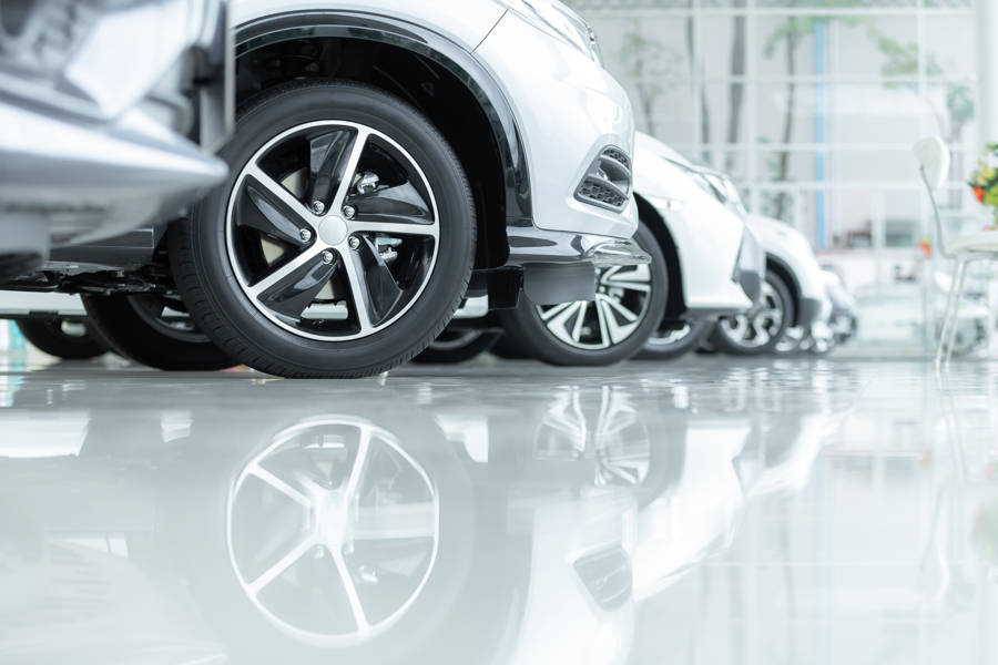 Epoxy floor in car dealership