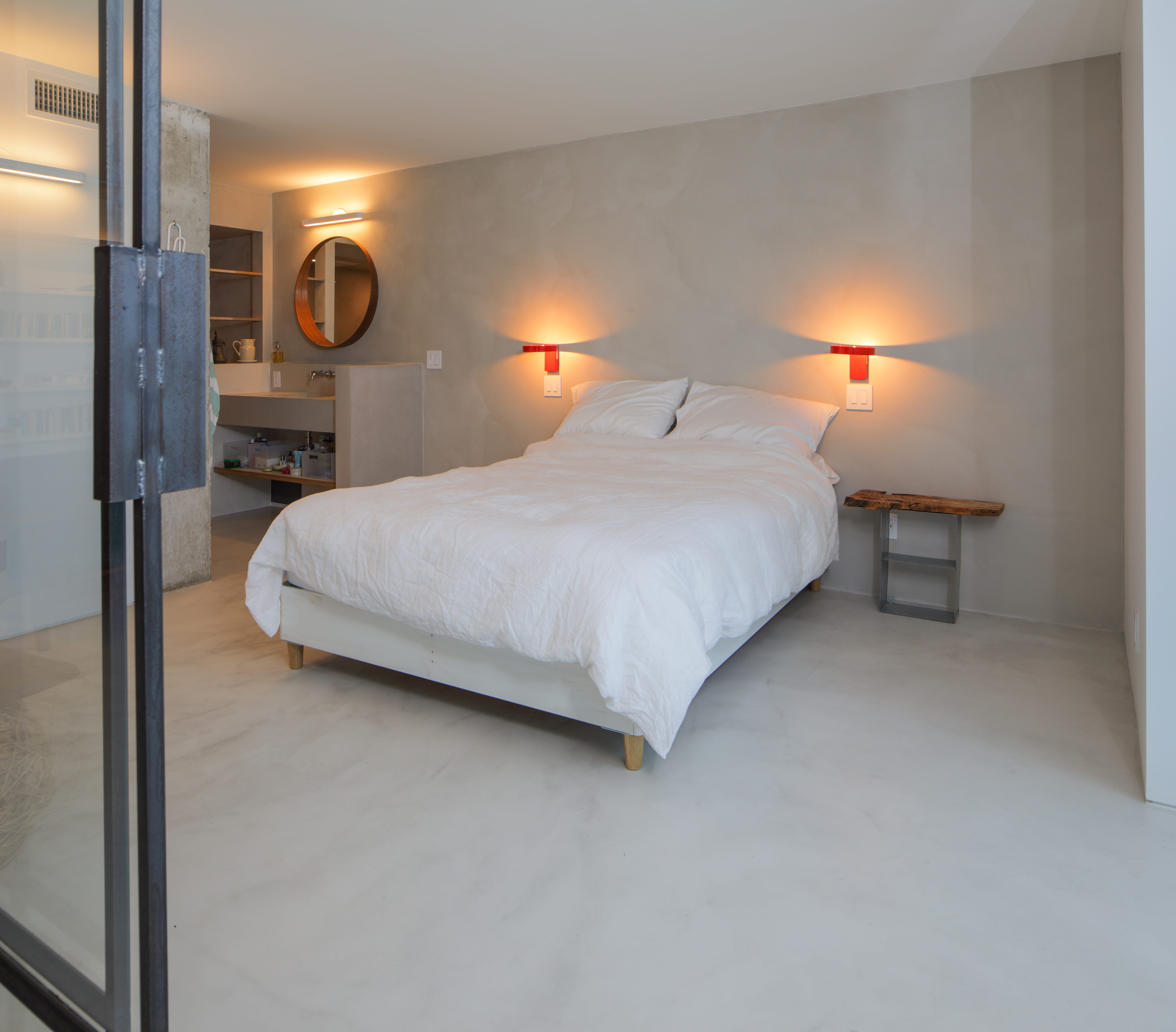 Suelo dormitorio de microcemento en Valladolid Suelo dormitorio de microcemento en Valladolid