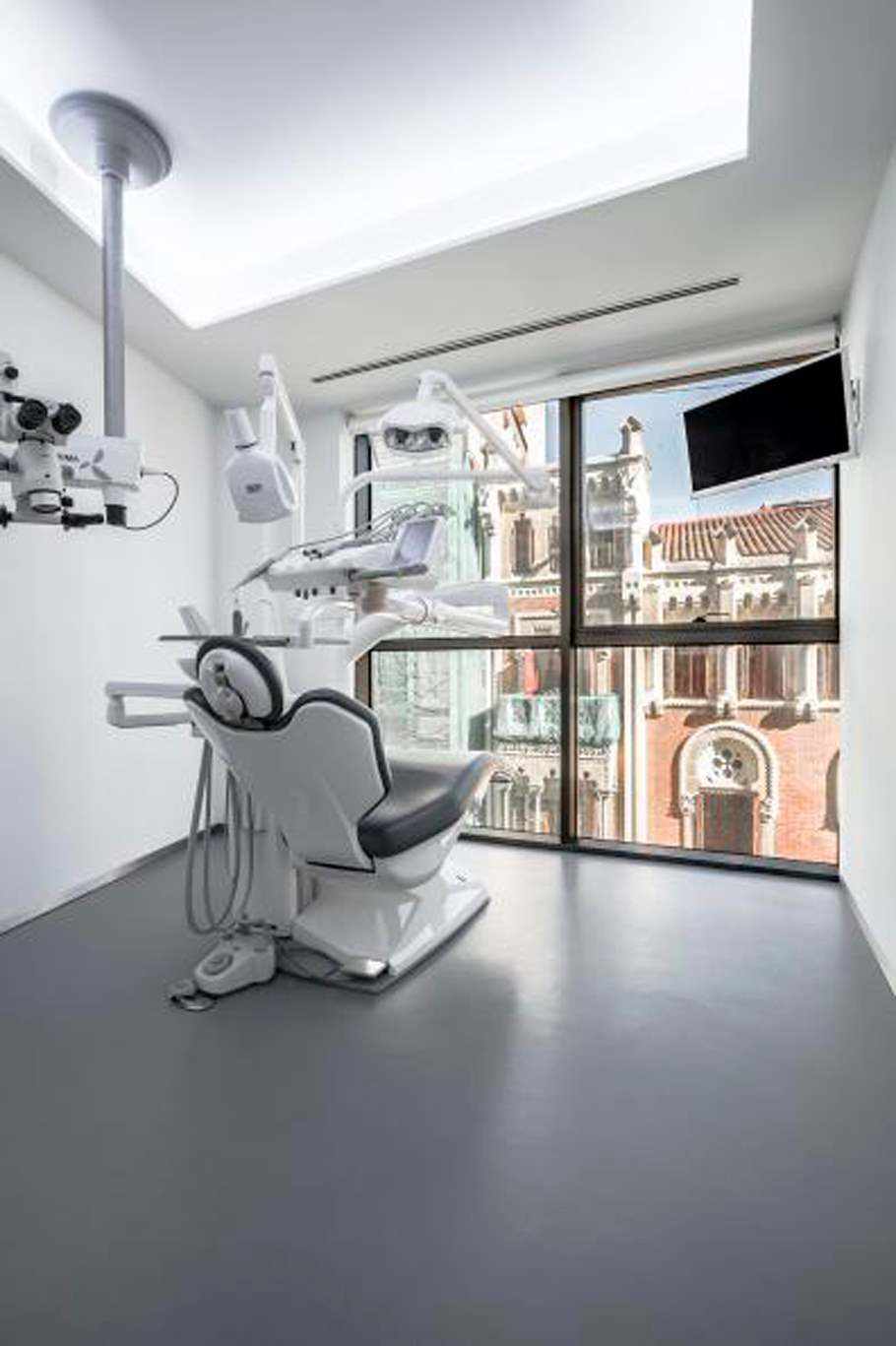clinica dental 3 proyecto clinica con microcemento 3