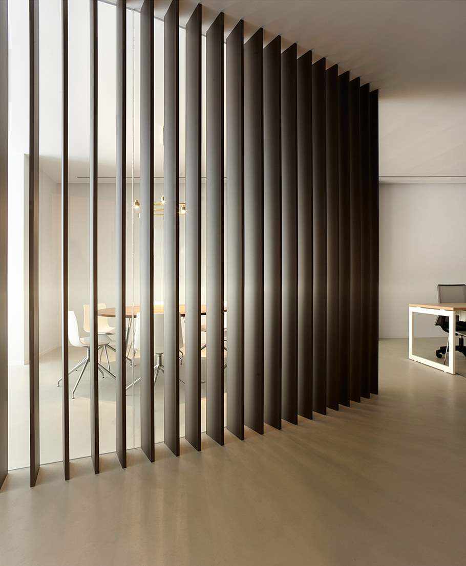 baños de microcemento Topciment en oficinas imagen baños de microcemento Topciment en oficinas