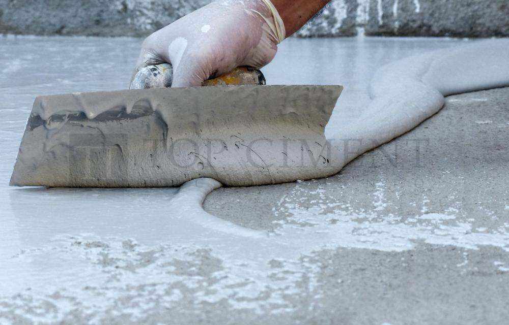 monokomponentný mikrocement na prípravu podkladu pred dokončovacími mikrocementmi